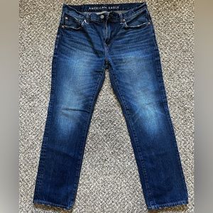 American Eagle straight fit jeans. Size 32/28